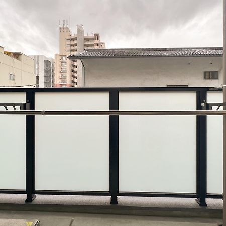 Grandia Shinsaibashi Apartment Osaka Bagian luar foto