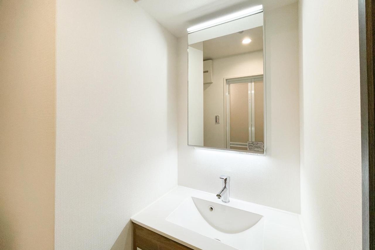 Grandia Shinsaibashi Apartment Osaka Bagian luar foto