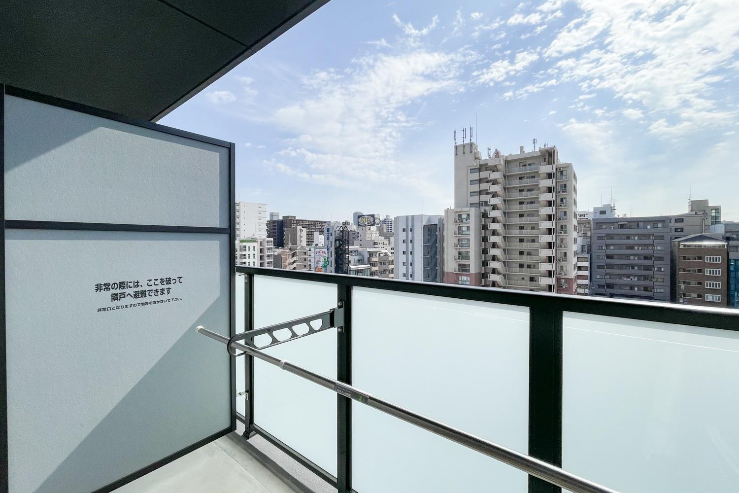 Grandia Shinsaibashi Apartment Osaka Bagian luar foto